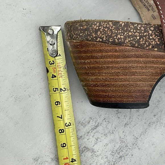 Taos Spirit Women's Size 9 Red Multi Strap Cork 2” Heel Sandals - Picture 9 of 9